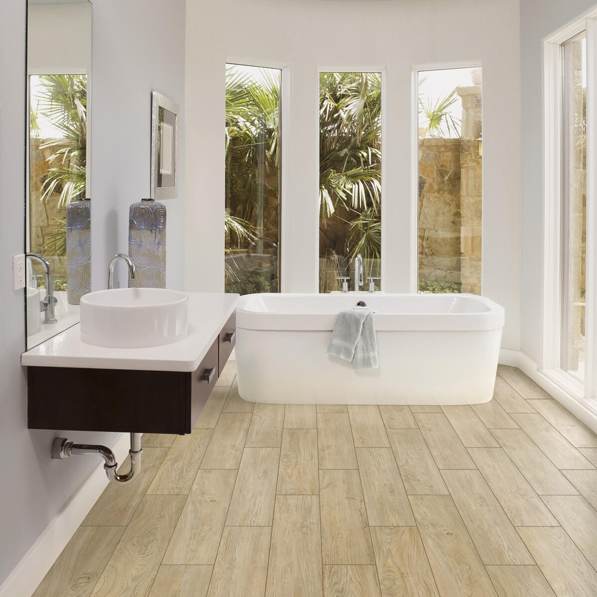 Bathtub | Raider Flooring